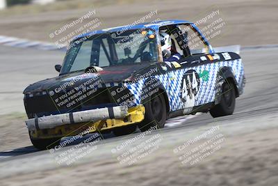 media/Sep-28-2025-24 Hours of Lemons (Sun) [[5dfe0e5f6e]]/12pm (Outside Grapevine)/
